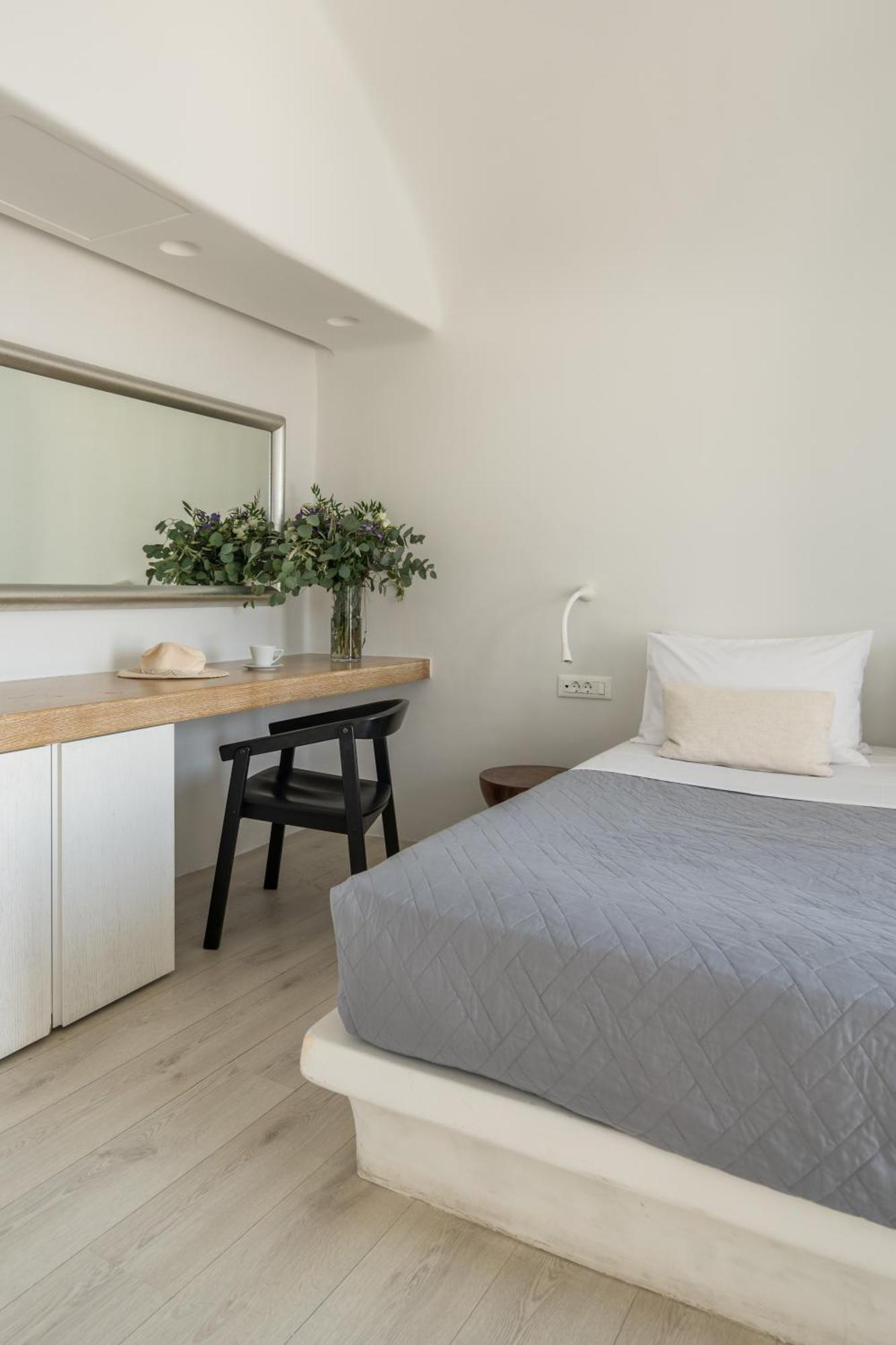 Hotel Porto Firá